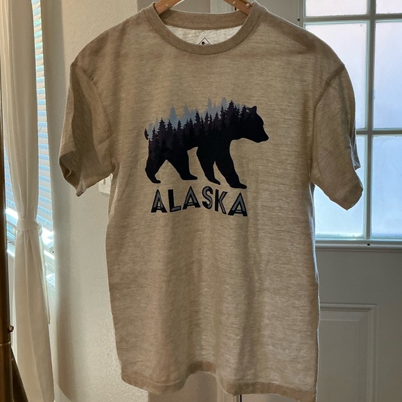 HP🪩ALASKA TEE NWOT - Picture 4 of 4